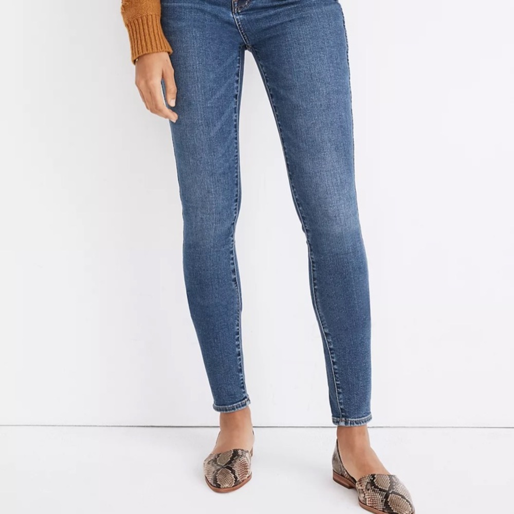 Size 28T 10” High Rise Skinny jeans from Madewell